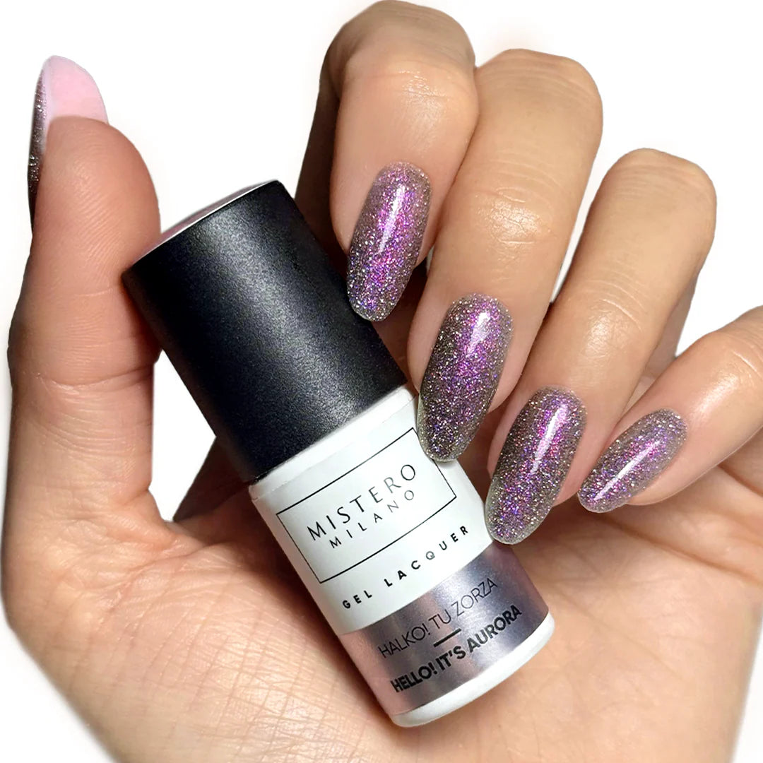 HELLO! IT'S AURORA - Cat eye